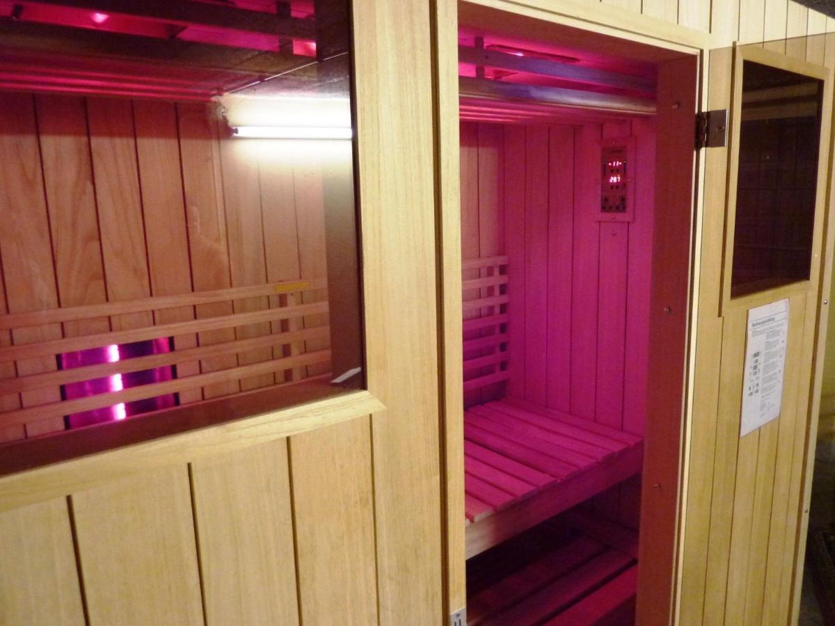 Traditional Holiday Home In B Tgenbach With Sauna Бютгенбах Экстерьер фото