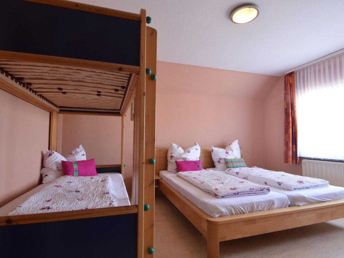 Traditional Holiday Home In B Tgenbach With Sauna Бютгенбах Экстерьер фото