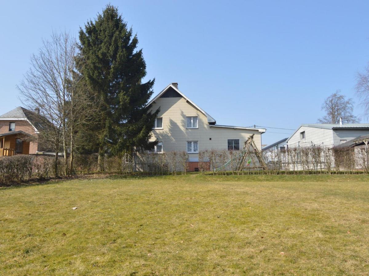 Traditional Holiday Home In B Tgenbach With Sauna Бютгенбах Экстерьер фото